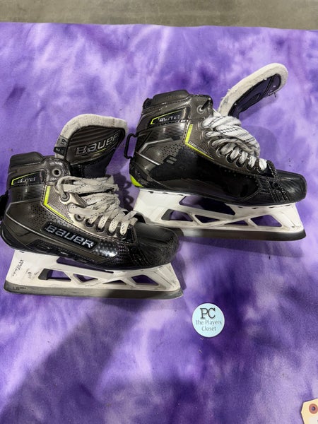 Intermediate Bauer Elite Hockey Goalie Skates 6.5 (Used)