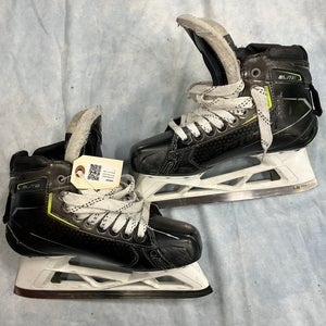 Intermediate Bauer Elite Hockey Goalie Skates 6 Fit 1 (Used)