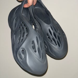 Like New Yeezy foam runners
