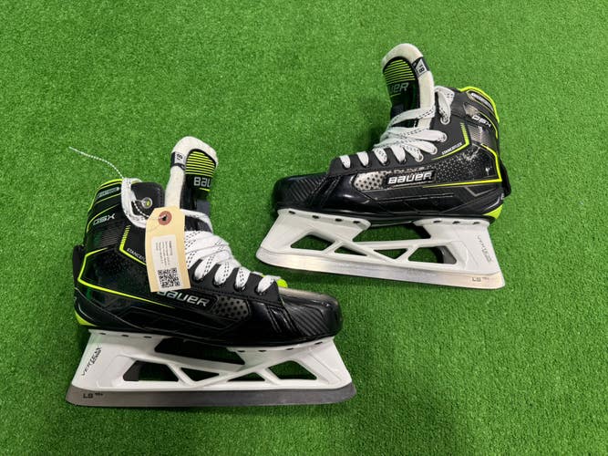 Senior Bauer GSX Hockey Goalie Skates Regular Width 8.5 (Used)