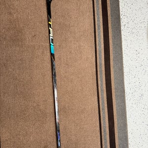 Senior True Hzrdus 9x4 Right Handed Hockey Stick T92 (New)