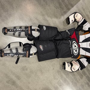 Senior Easton Stealth Starter Kit With Bag (Used)