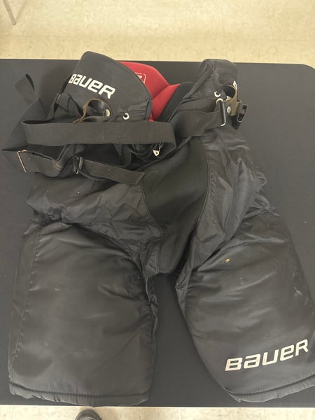 Medium Senior Bauer X60 Hockey Pants (Used)