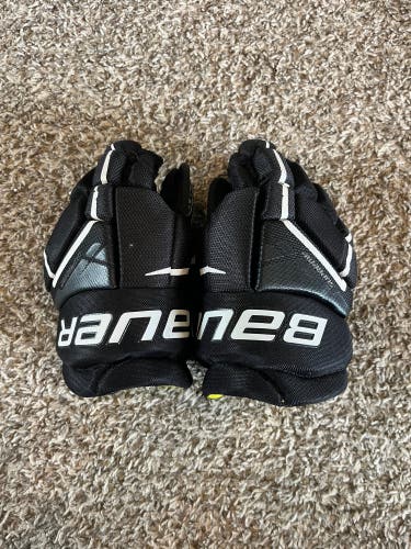 Bauer Supreme Ultrasonic Gloves 9" (Used)