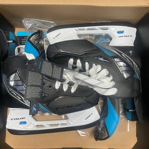 True TF9 Hockey Skates Size 6.5 (New)