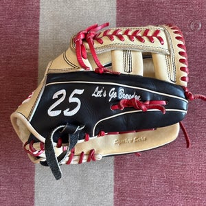44 Pro RH Infield Signature Series Baseball Glove 11.5" (Used)