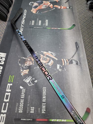 P28M +1/4 | 75 Flex NEW! Senior CCM RibCor Trigger 8 Pro Right Handed Hockey Stick Pro Stock