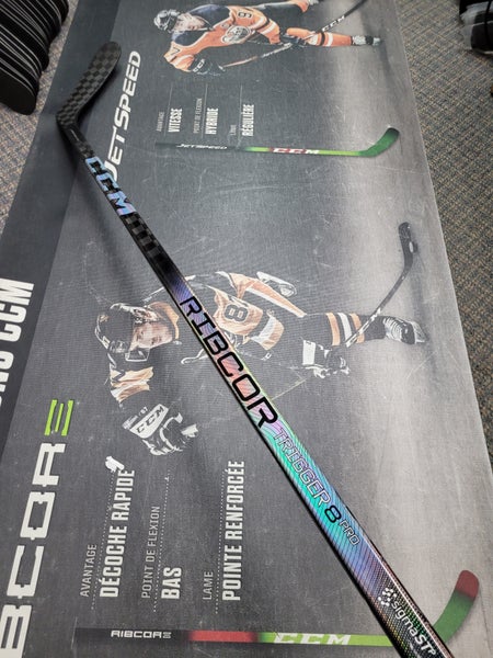 P28M +1/4 | 75 Flex NEW! Senior CCM RibCor Trigger 8 Pro Right Handed Hockey Stick Pro Stock