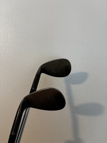 Men's Adams Right Handed Wedge Stiff Flex 60 Degree Steel Shaft (Used)