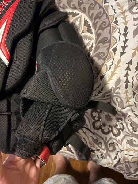 XL 2023 Vaughn SLR3 Pro Carbon Goalie Chest Protector Pro Stock (Used)