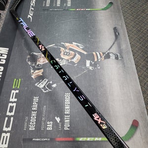 P28 | 105 Flex NEW! Senior True catalyst 9x3 Right Handed Hockey Stick P28 Pro Stock