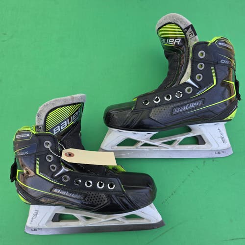 Junior Bauer GSX Hockey Goalie Skates Regular Width Size 3.5