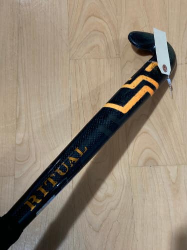 Used Ritual Velocity 45 Field Hockey Stick 32"
