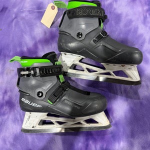 Senior Bauer Konekt Hockey Goalie Skates Regular Width Size 6 (Used)