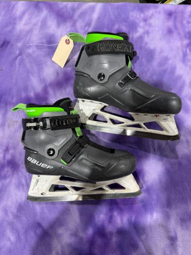 Senior Bauer Konekt Hockey Goalie Skates Regular Width Size 6 (Used)