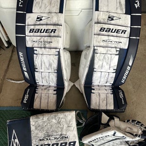 Bauer reactor goalie set