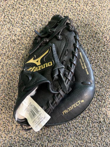Mizuno Prospect RH Catcher's Baseball Glove 31.5" (Used)
