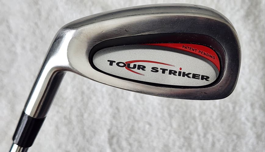 Tour Striker Training Aid Iron LH; Steel Shaft