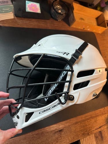 White Used Youth Cascade CPV-R Helmet