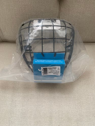 Small Bauer Profile II Facemask Full Cage (New)