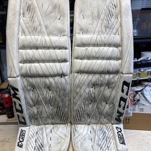 34"  CCM Eflex4 Goalie Leg Pads (Used)