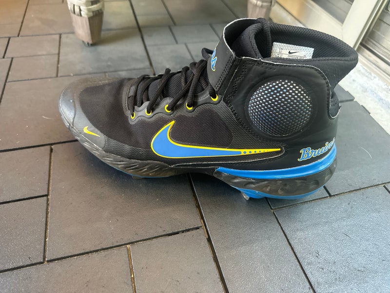 Nike alpha huarache elite 3 ucla cleat