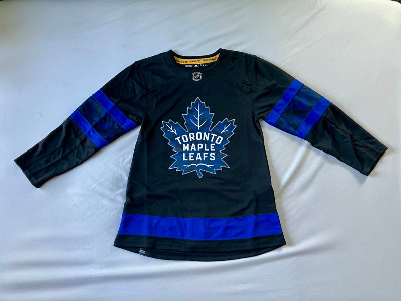 Toronto Maple Leafs Black Alternate Jersey Reversible NEW