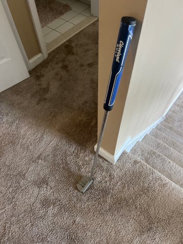 Cleveland Mallet Huntington Beach Soft Right Handed Putter (Used)