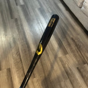 2024 Marucci AM22 Maple BBCOR Certified Bat (-3)  28 oz 31" (Used)