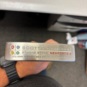 Scotty Cameron Studio Style Newport 2.5