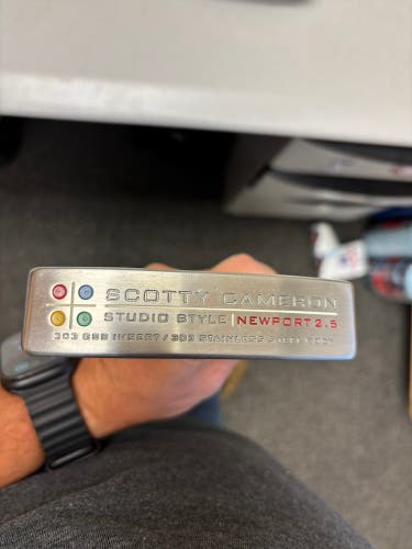 Scotty Cameron Studio Style Newport 2.5
