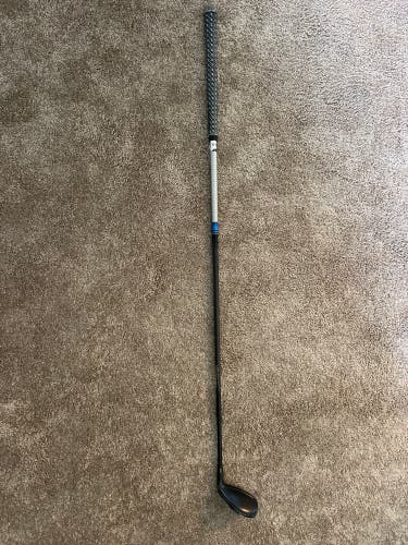 TaylorMade SIM 2 Max Right Handed Hybrid Extra Stiff Flex 2H (Used)
