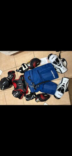 Hockey equipment! Full set up