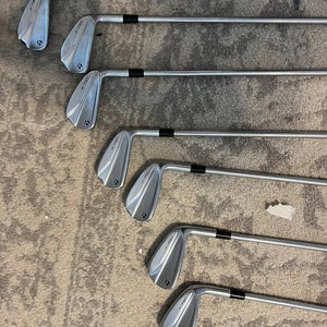 Men's TaylorMade P790 2021 Right Handed Iron Set  (Used)