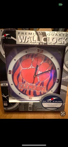 New Clemson wall clock