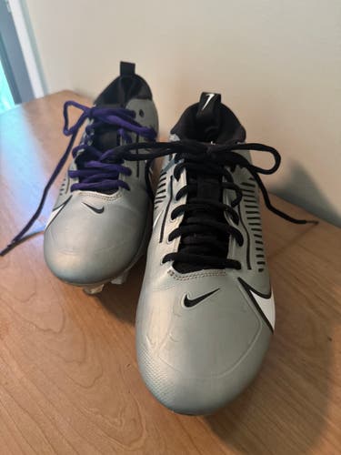 Nike Vapor Edge Pro 360 2-  Silver Men's 9.5 (W 10.5) Adult Nike Mid Top Molded Cleats (Used)