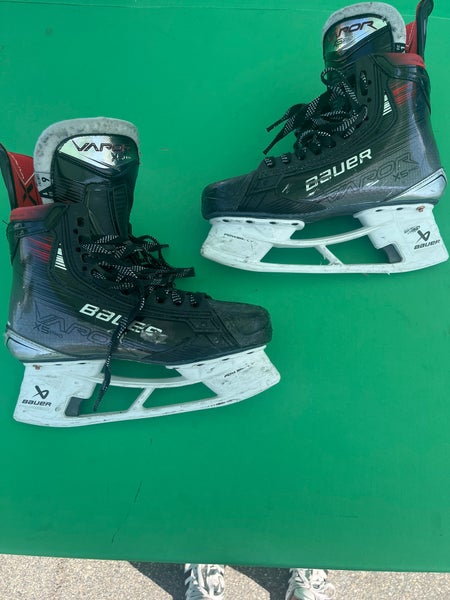 Intermediate Bauer Vapor X5 Pro Hockey Skates 6