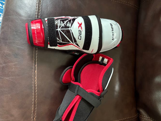 Junior Bauer Vapor X80 11" Shin Pads (New)