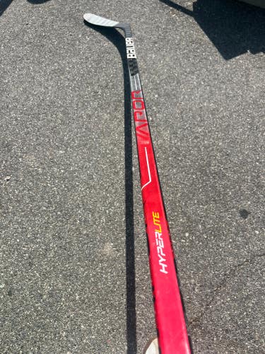 Senior Bauer Vapor ADV Dressed As Vapor Hyperlite Hockey Stick Left Hand Pro Stock