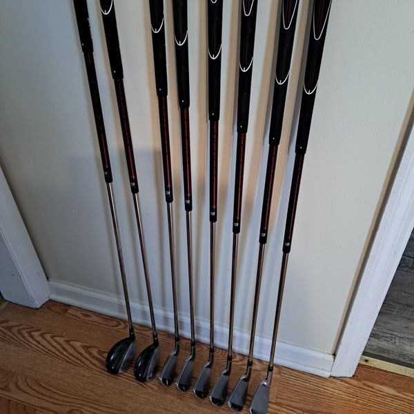 Men's Wilson Staff Wilson Staff  D-FY Right Handed Iron Set 8 Pieces Graphite/Steel Shaft (Used)