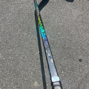Intermediate Bauer Twitch Hockey Stick Left Hand P28