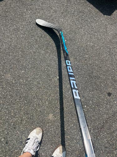 Junior Bauer Nexus Sync Hockey Stick Left Hand P28