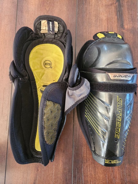 Youth Bauer Supreme 1S 10" Shin Pads (Used)