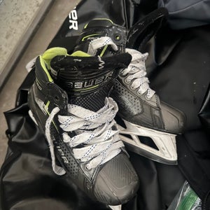 Bauer Pro Hockey Goalie Skates Regular Width  7 (Used)