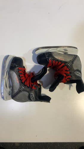 Easton (Used) Intermediate Junior Size 1 Hockey Skates