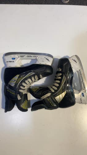 True Used Junior Size 1.5 Hockey Skates