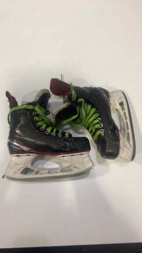 Bauer (Used) Intermediate Junior Size 2 Hockey Skates