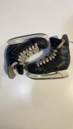 Itech (Used) Junior Size 1 Hockey Skates