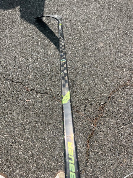 Junior Bauer Ag5nt Hockey Stick Right Handed P92