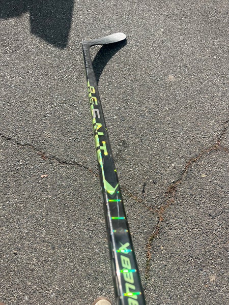 Junior Bauer Ag5nt Hockey Stick Right Handed P92